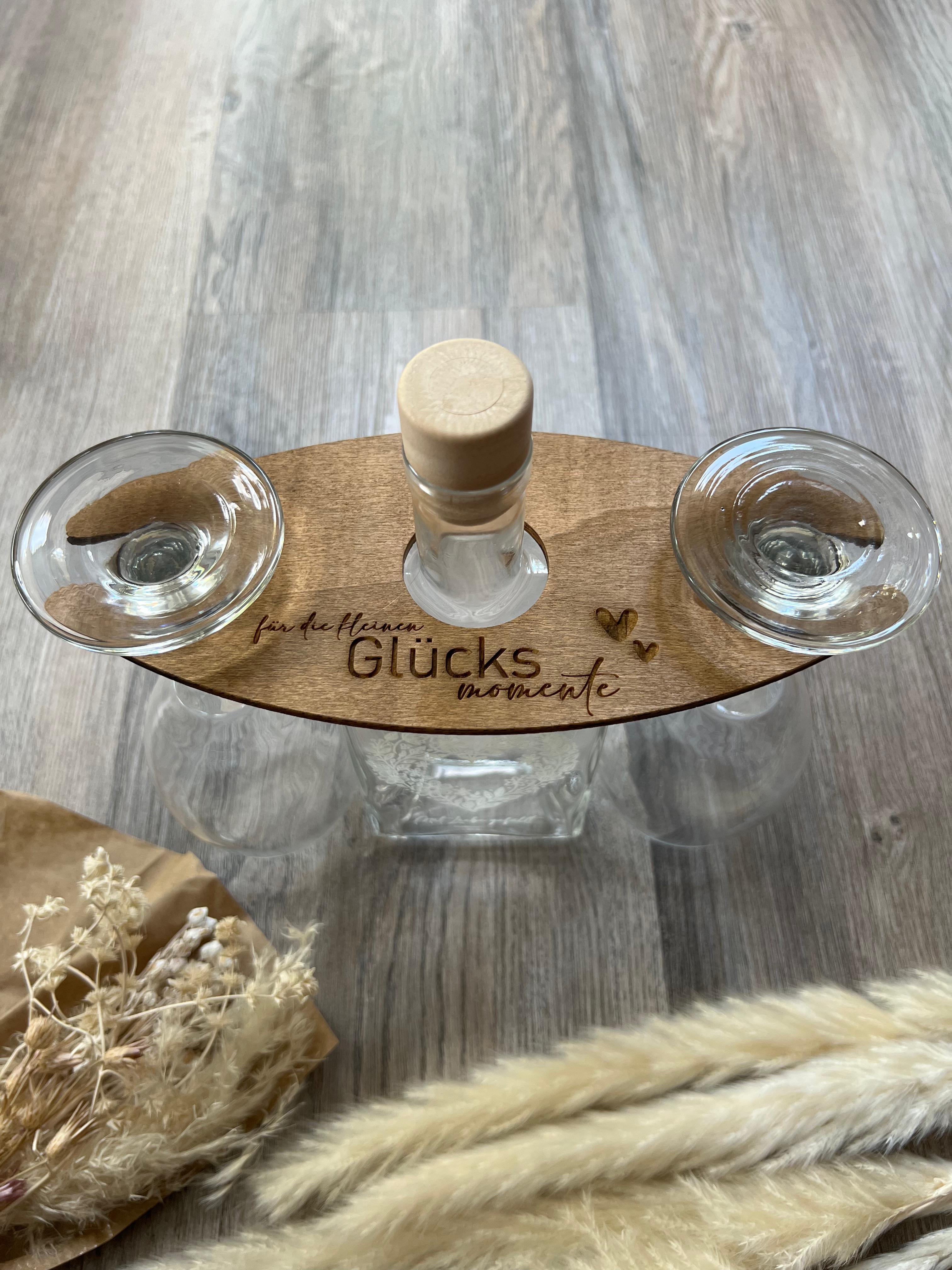 Weinflasche & Glashalter "für die kleinen Glücksmomente"
